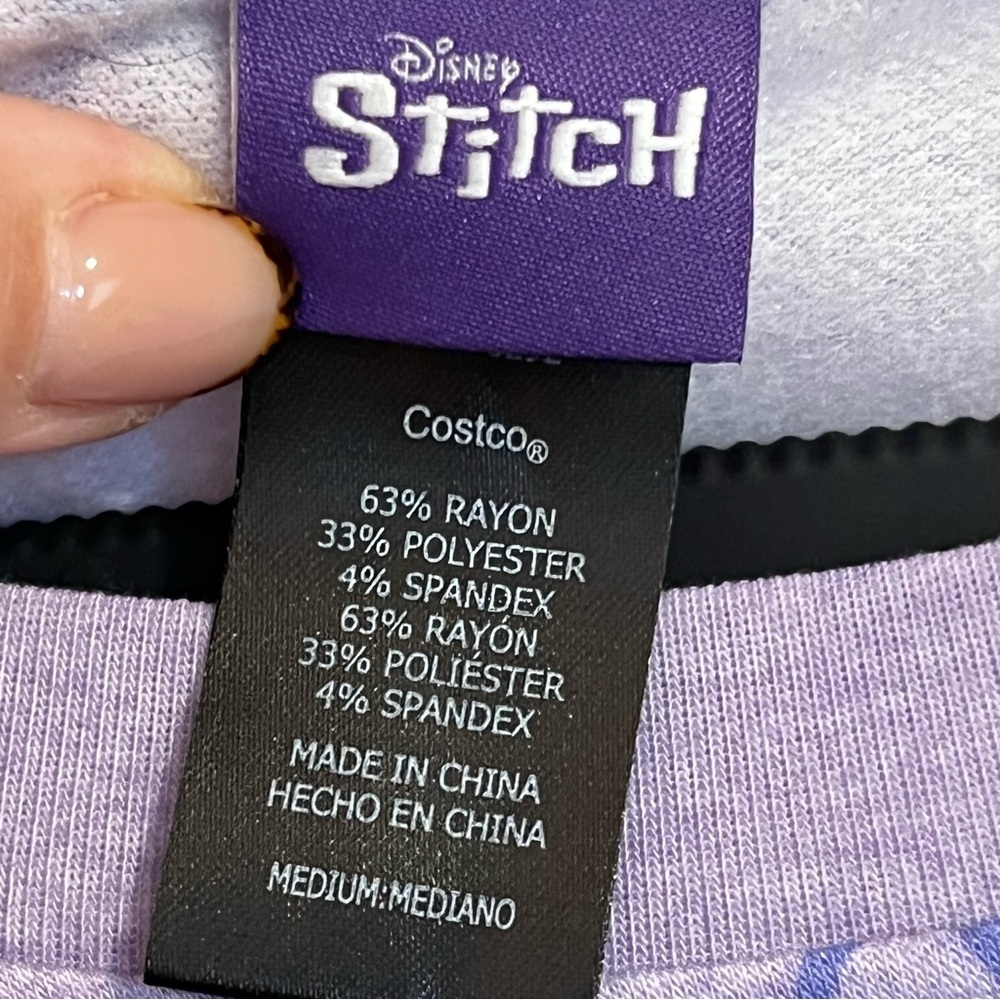 #164 DISNEY STITCH TOP SIZE MEDIUM - Picture 3 of 3